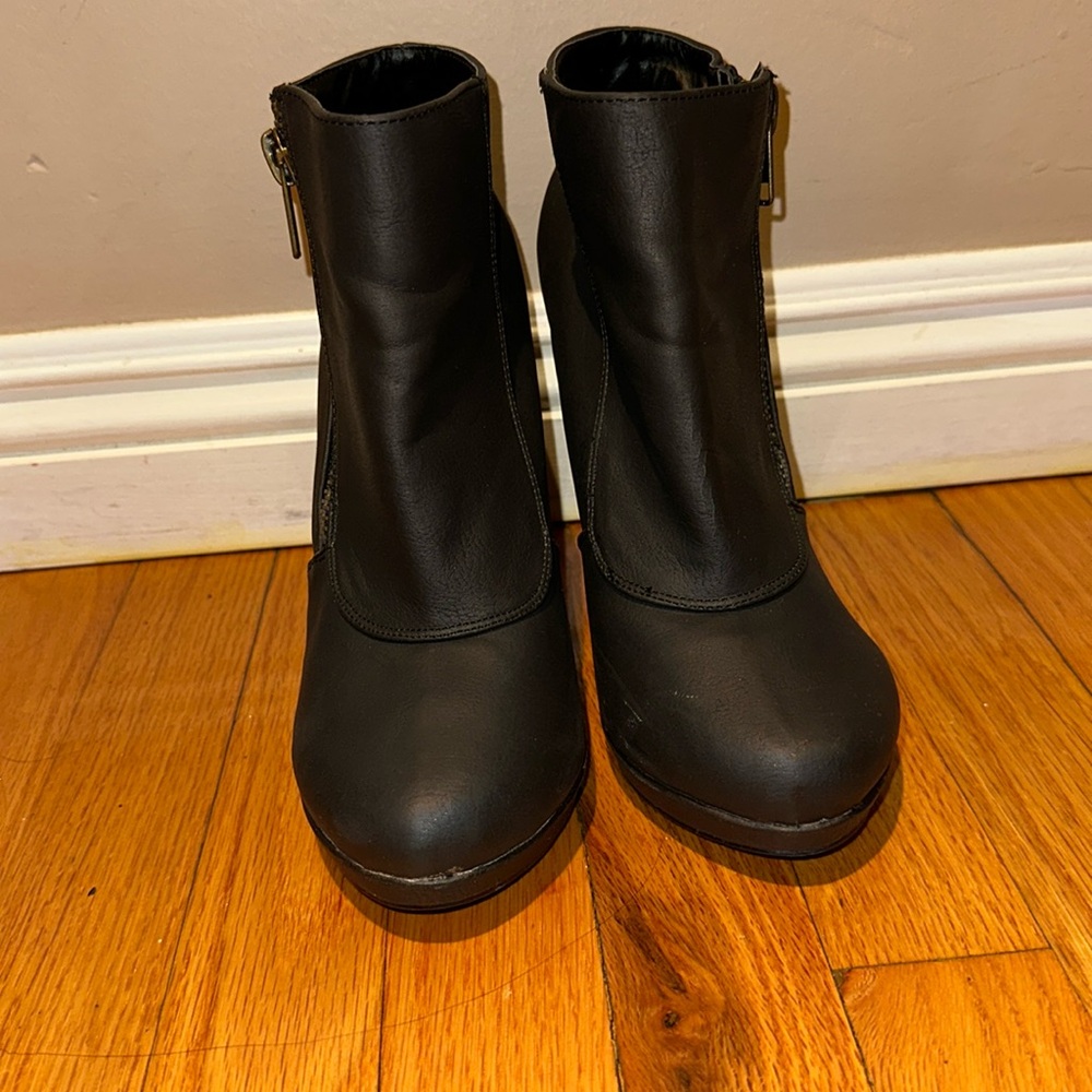 High heel booties - Picture 2 of 6